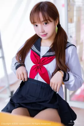 [秀人XiuRen] No.2196 团团子_una 《童颜巨乳JK制服》 写真集