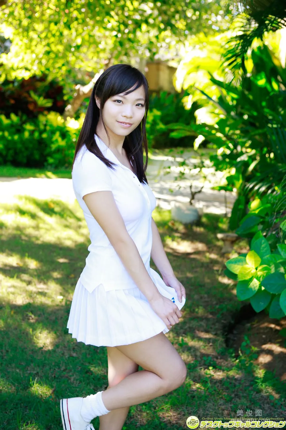 [DGC] 鷹羽澪 『バスト９９cm迫力満点のＩカップグラドル！』 写真集