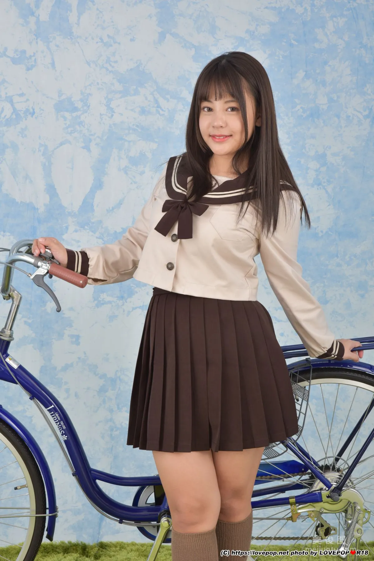 [LOVEPOP] 夕美紫苑/夕美しおん Photoset 02 写真集
