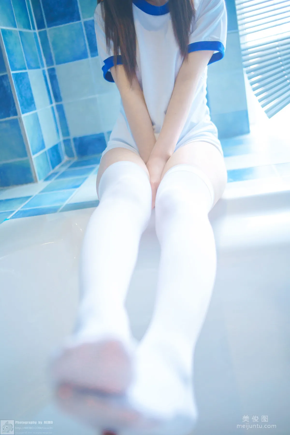 [COS福利] 萝莉御子Yumiko 《体操服》 写真集