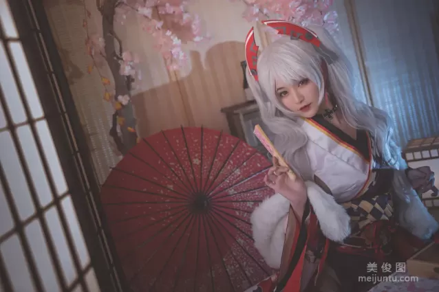 动漫博主铁板烧鬼舞w 《欧根亲王》 写真集