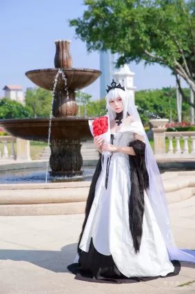 G44不会受伤 《98K婚纱 德皇》 写真集