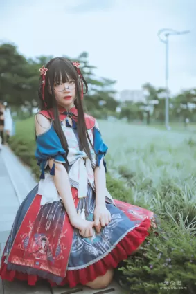 清纯少女五更百鬼 《梨园春秋》 写真集