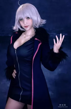 动漫博主阮邑_Fairy 《Fate 黑贞》 写真集