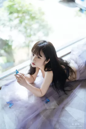 [COS福利] 微博福利姬镜酱 《静夏之薄纱蕾丝》 写真集