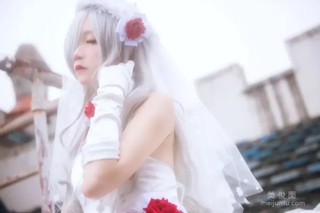 清纯少女五更百鬼 《婚纱》 写真集