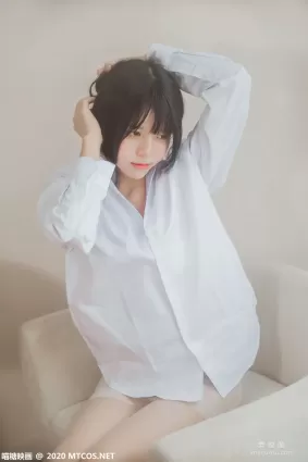 [喵糖映画] VOL.235 《男友的白衬衫》 写真集