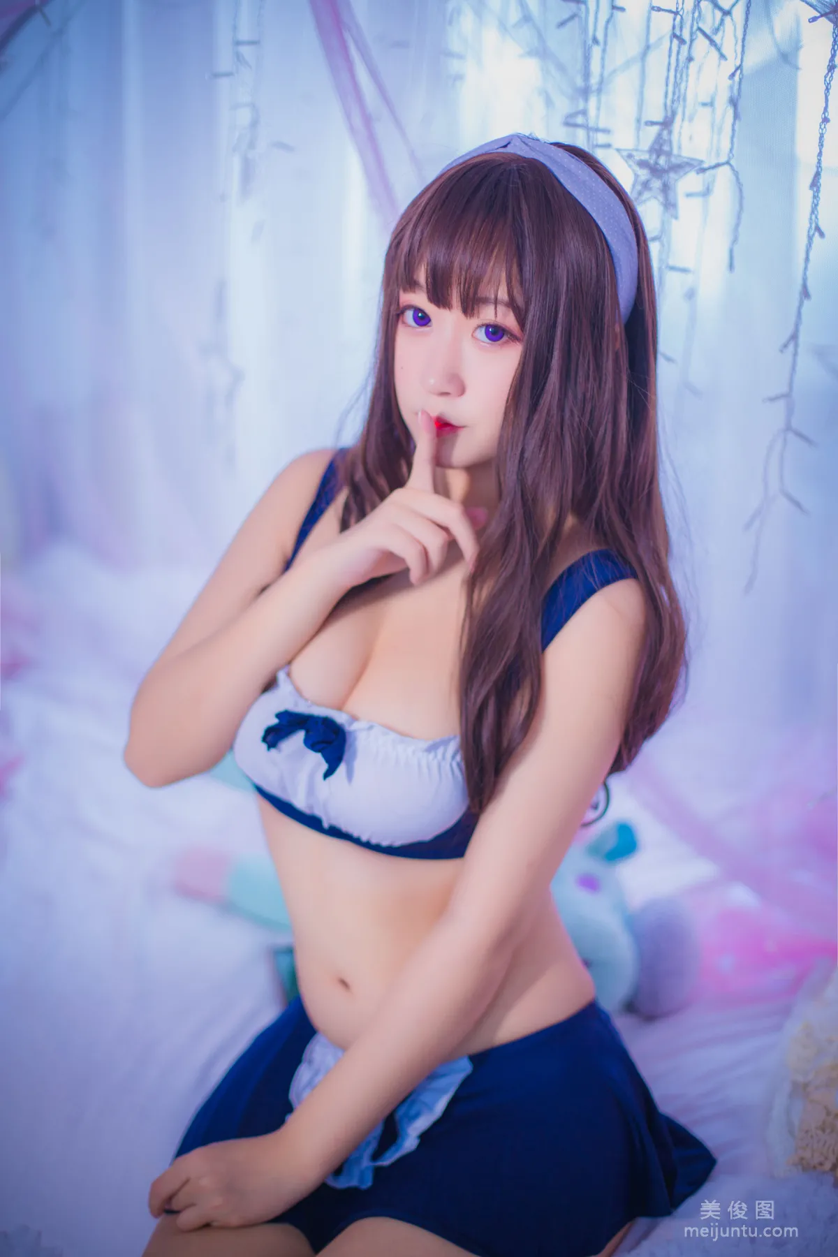 [COS福利] 巨乳猫九酱Sakura 《女仆式死库水》 写真集