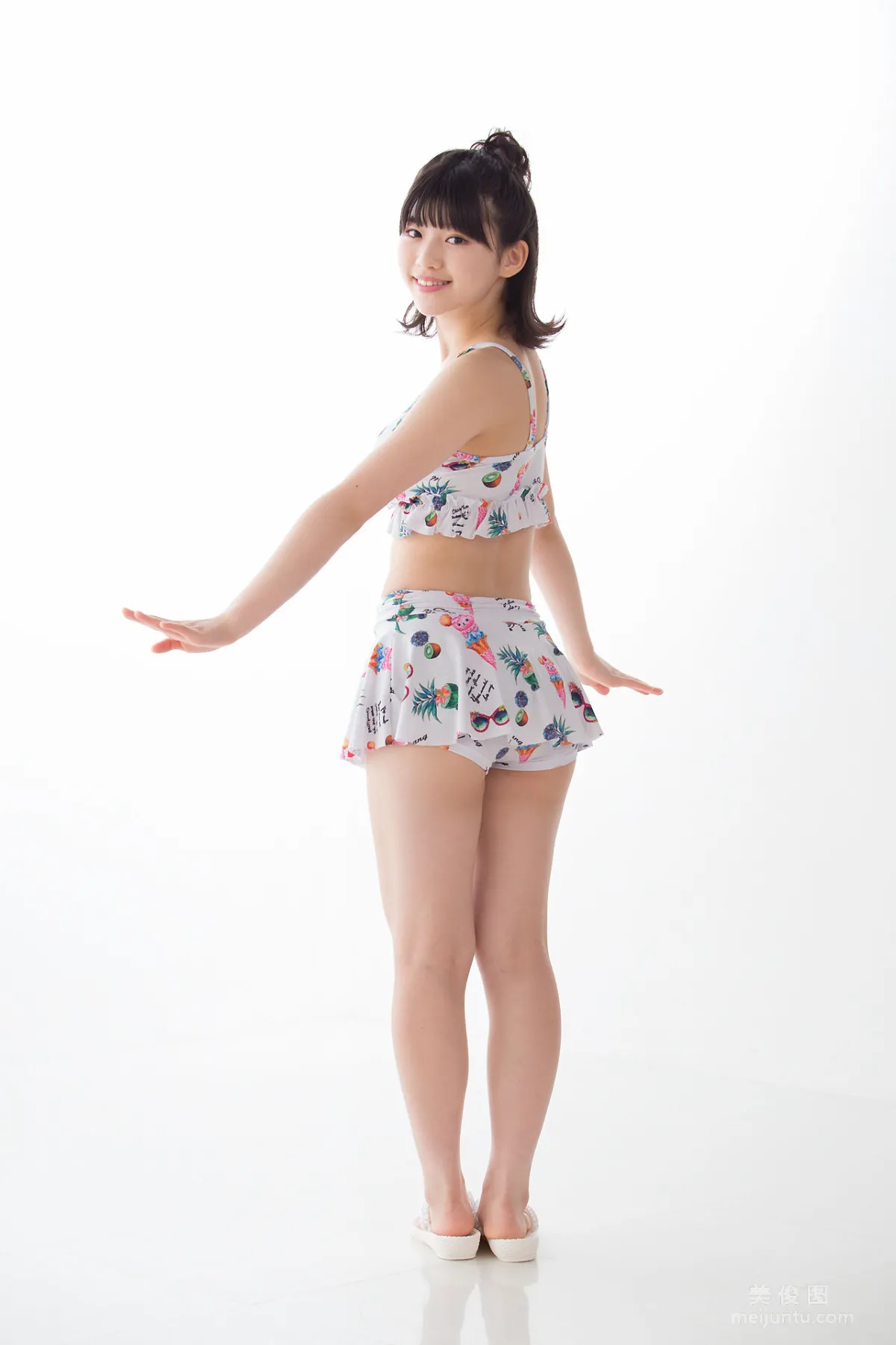 [Minisuka.tv] 沢村りさ - Limited Gallery 8.3