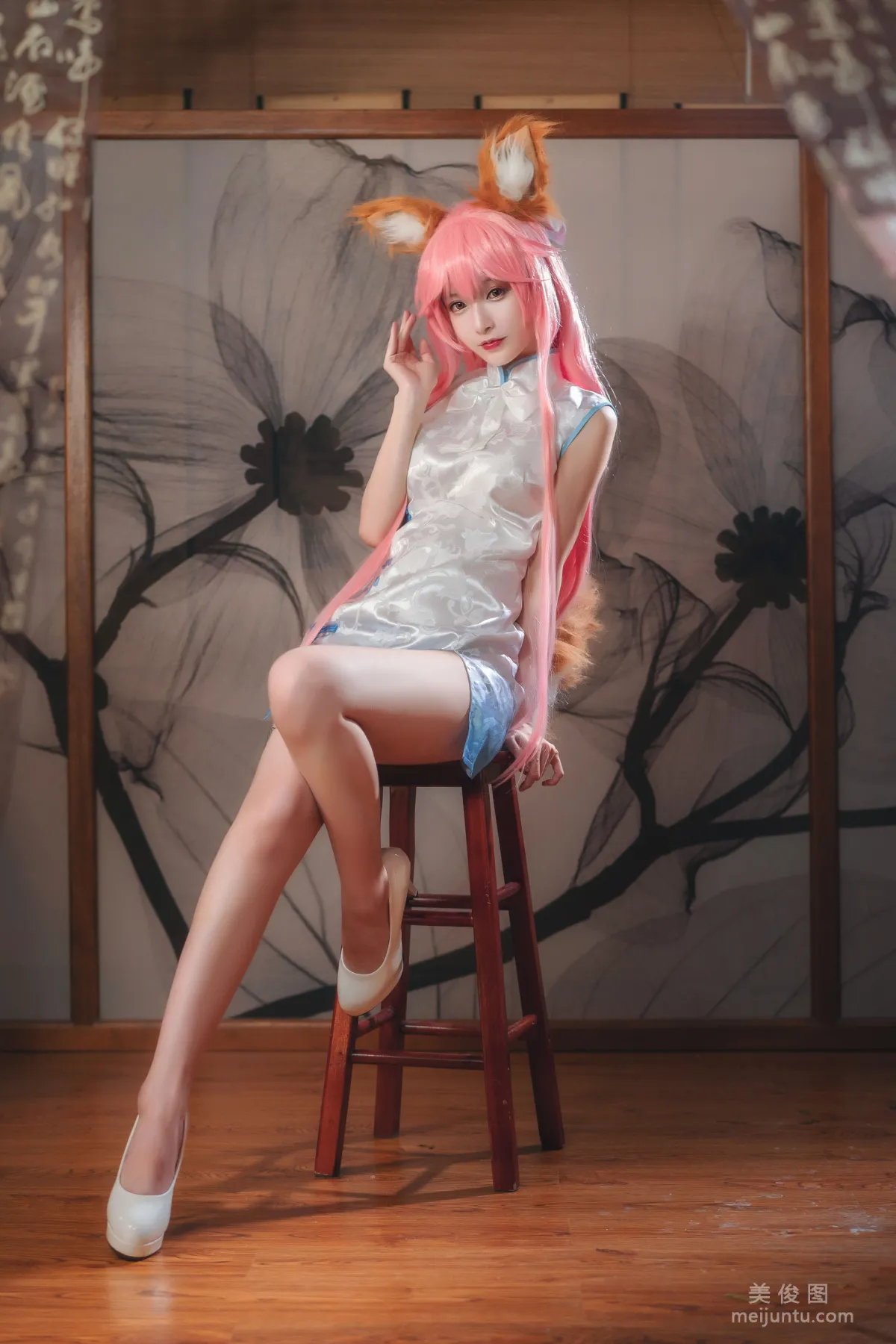 [Cosplay] 动漫博主铁板烧鬼舞w - 玉藻前 旗袍 写真集