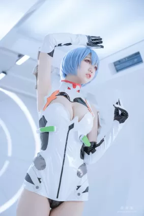 [Cosplay] 周叽是可爱兔兔 - 绫波丽 白战