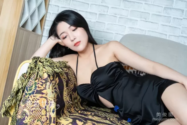 [克拉女神Kelagirls] 雅楠 - 肤白粉趾 写真集
