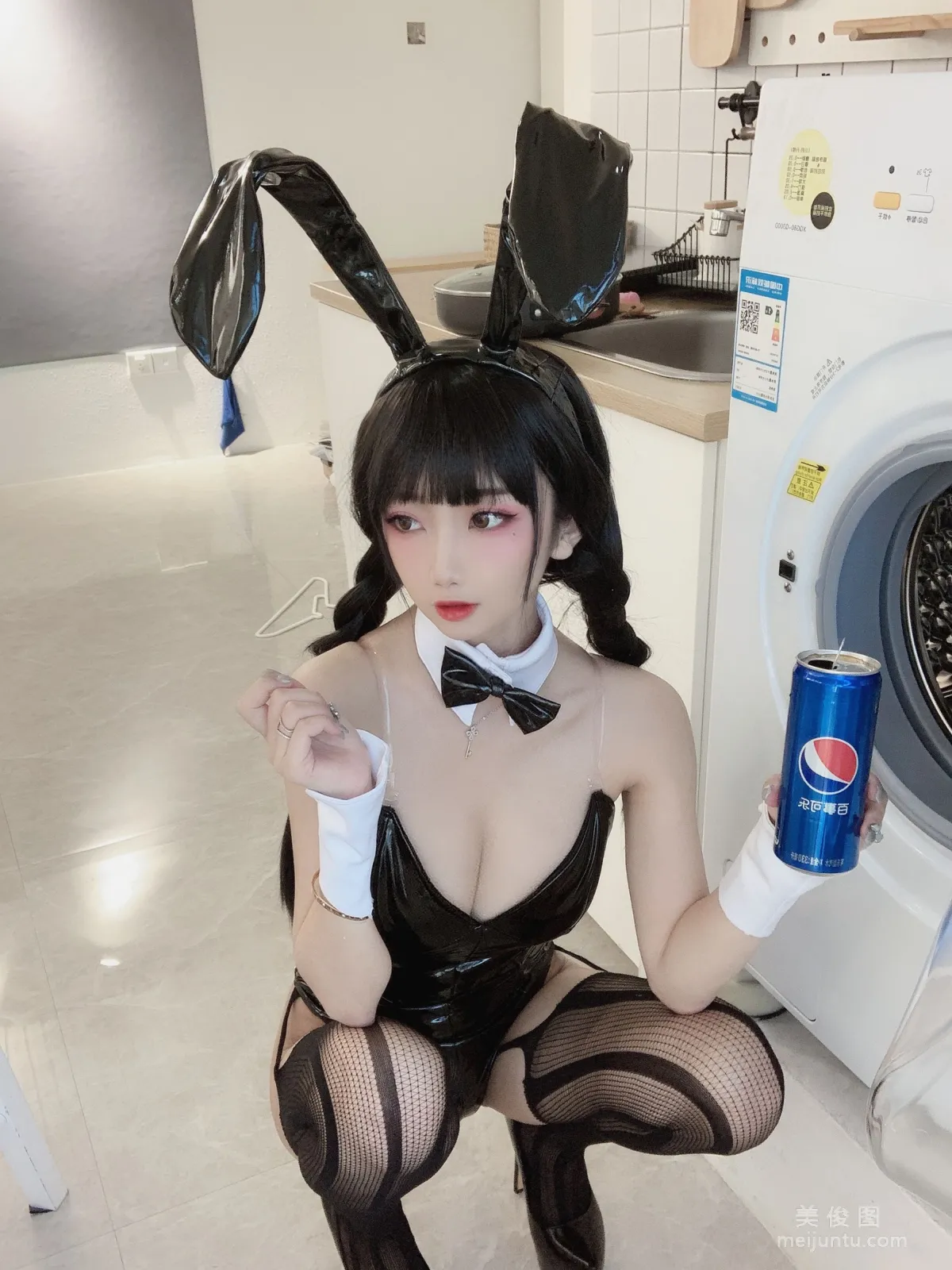 [Cosplay] 鬼畜瑶 - 黑色兔女郎 写真集