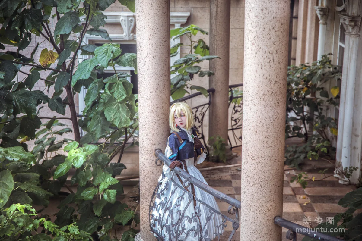 [Cosplay写真] 弦音sic - 紫罗兰永恒花园 薇尔莉特・伊芙加登