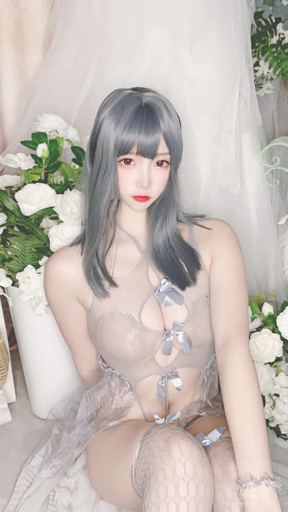 [Cosplay] 人气Coser二佐Nisa - 蓝色网状比基尼