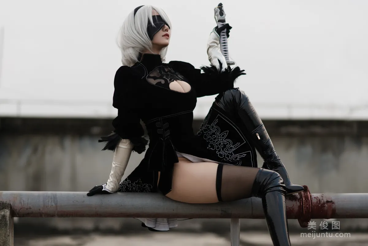 [网红COSER] 动漫博主小仓千代w - 舰长 2B原皮 写真集