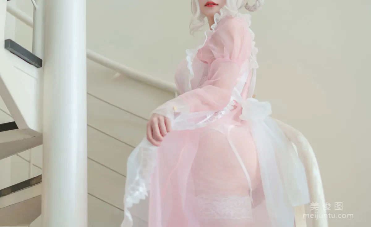 [网红COSER] 小仓千代w - 透明粉色女仆 写真集