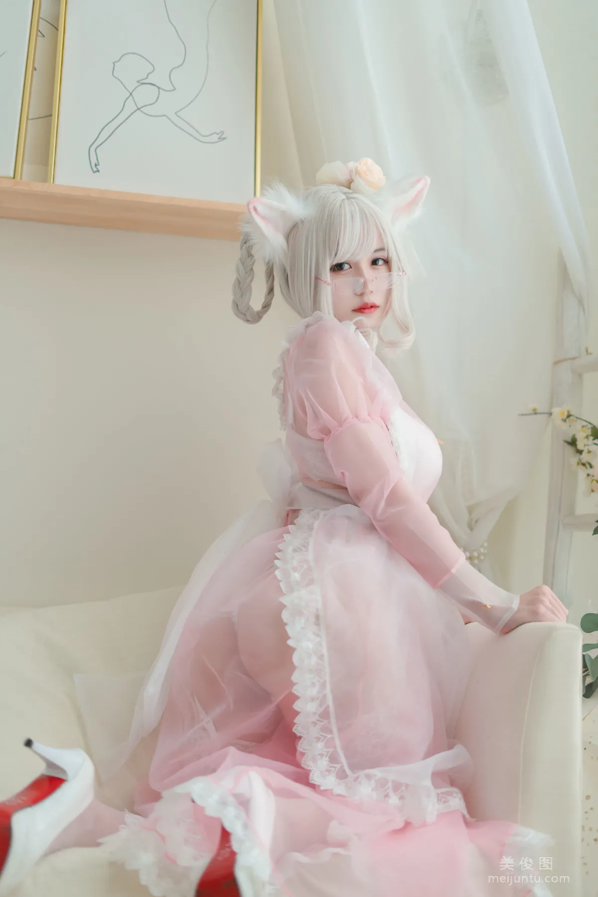 [网红COSER] 小仓千代w - 透明粉色女仆 写真集