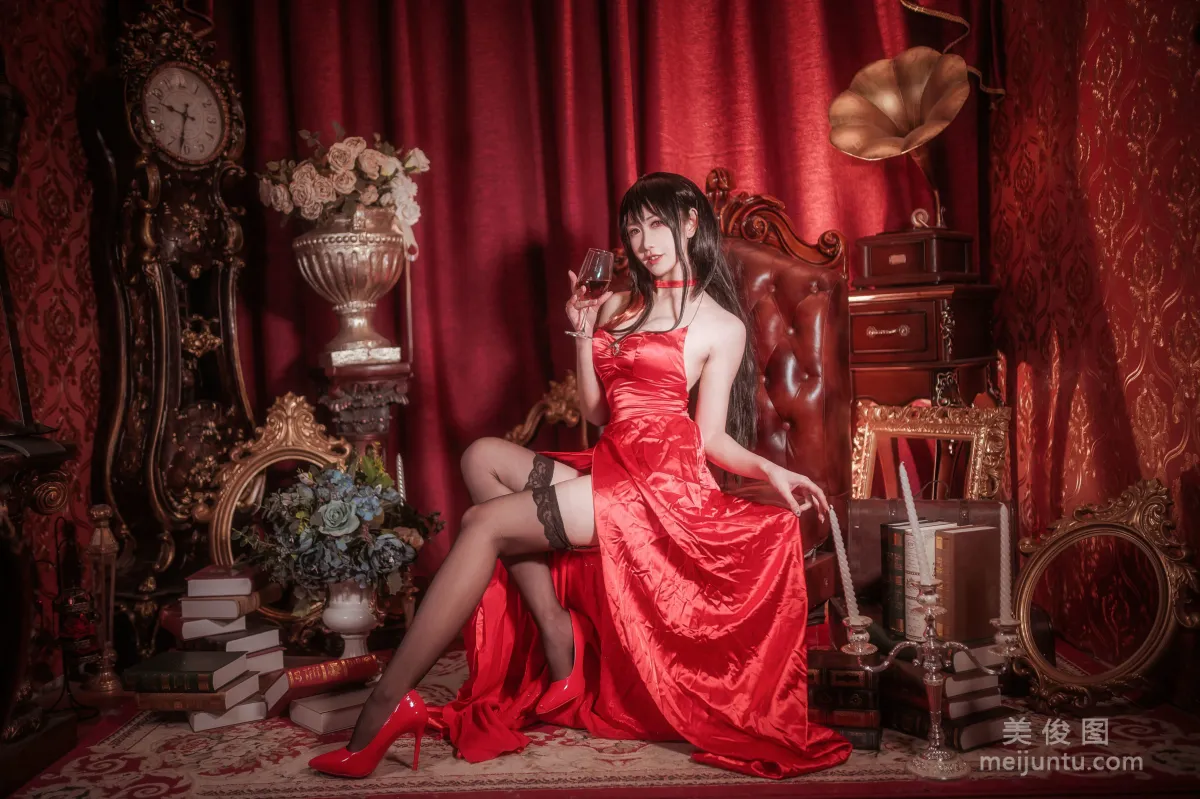 [网红COSER] 动漫博主阮邑_Fairy - 大凤礼服 写真集