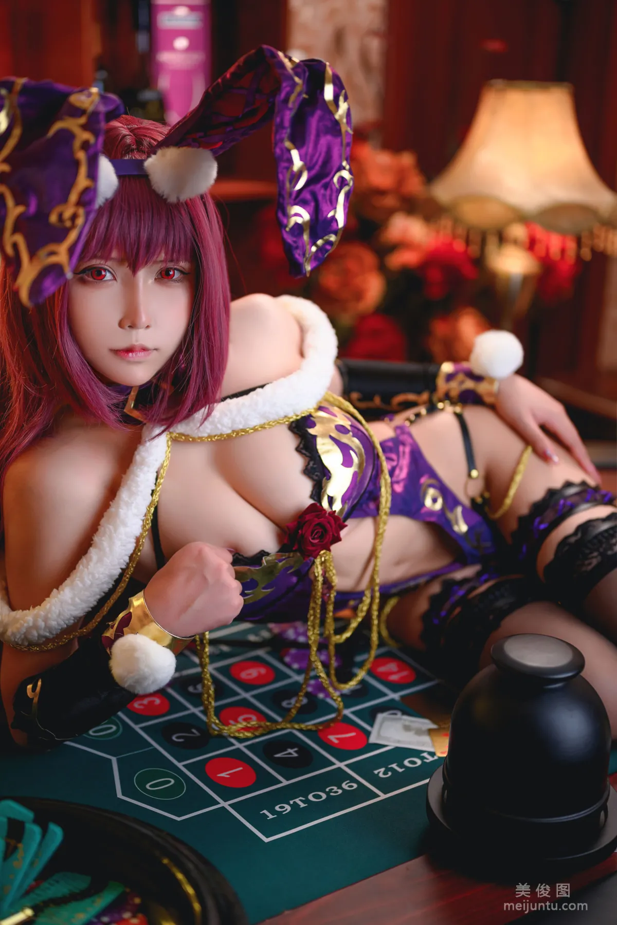 [网红COSER] 二次元妹子抱走莫子aa - 兔女郎 写真集