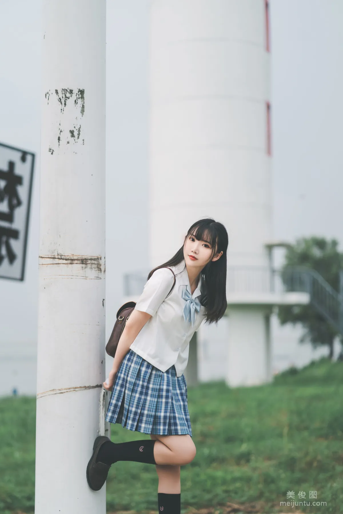 [网红COSER] 面饼仙儿 - 沙雕JK