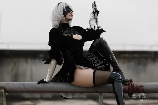 [网红COSER] 动漫博主小仓千代w - 舰长 2B原皮 写真集