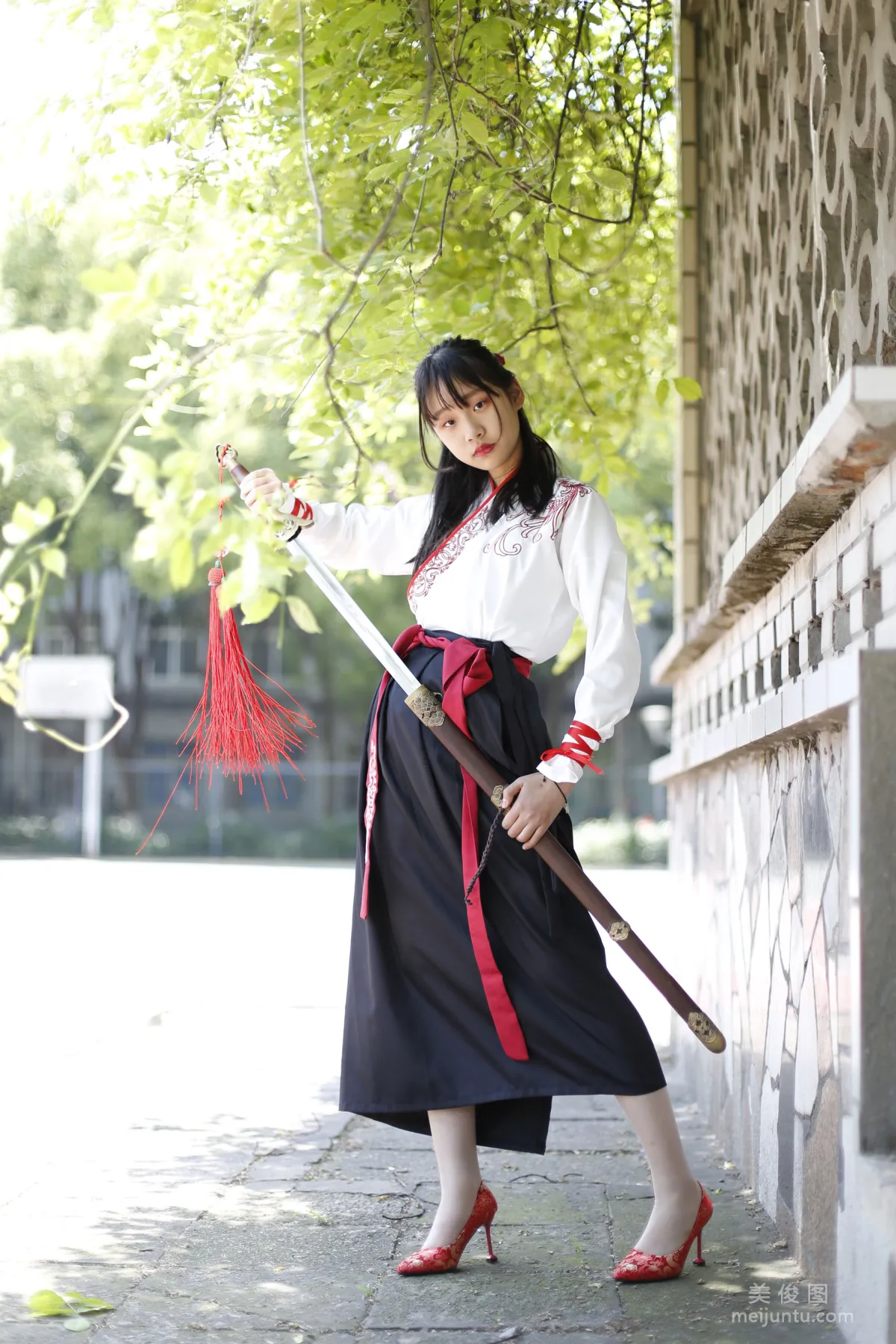 [奈丝] NO.085 蛋白粉 - 汉服#侠骨柔情