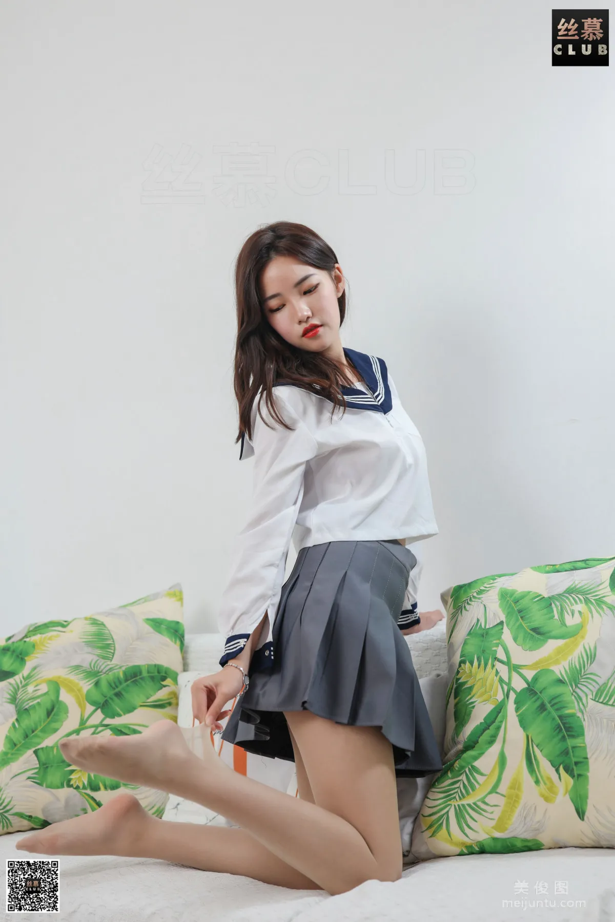[丝慕] SM120 天天一元 文欣 - JK制服心跳