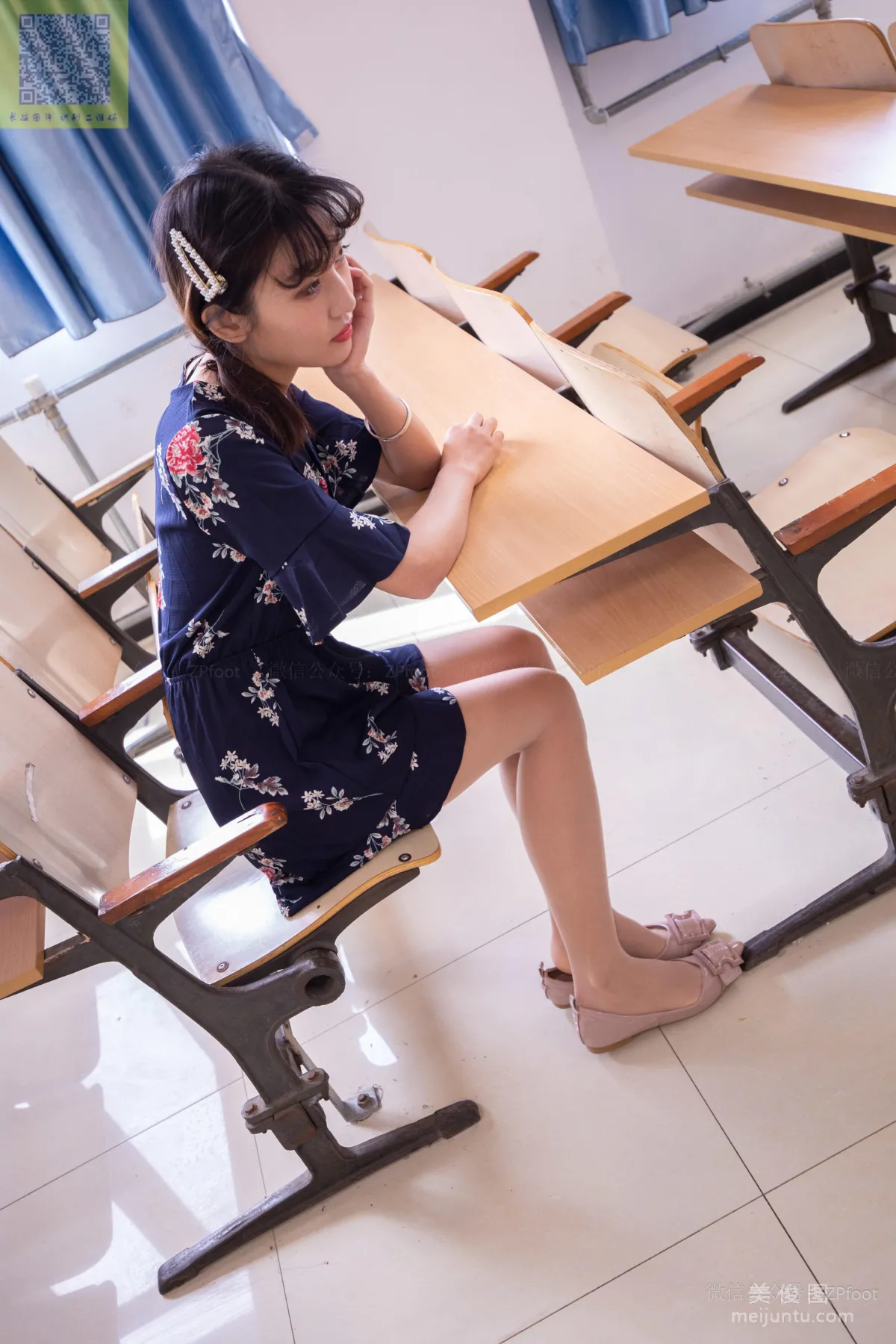 [山茶摄影LSS] NO.087 小雪 - 教室碎花裙 写真套图