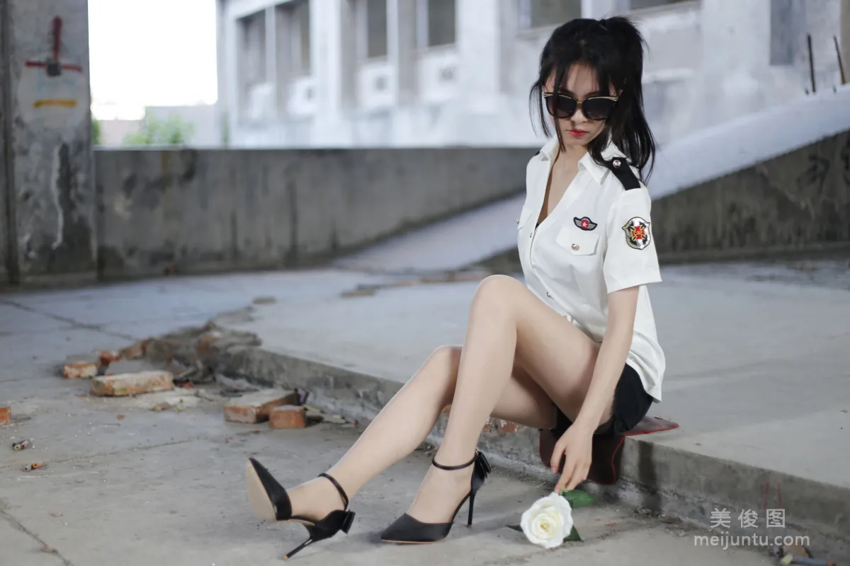 [奈丝] NO.123 小仙 - 怎么不好好穿鞋