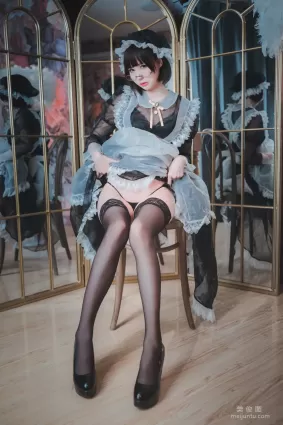[网红COSER] 西园寺南歌 - 透明女仆 写真集
