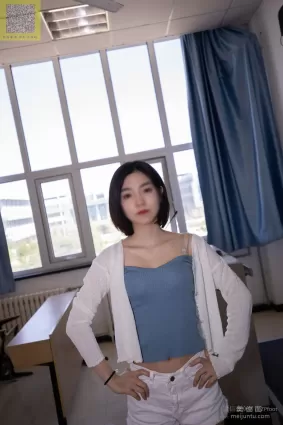 [山茶摄影LSS] NO.100 舞蹈生小阳阳 写真套图
