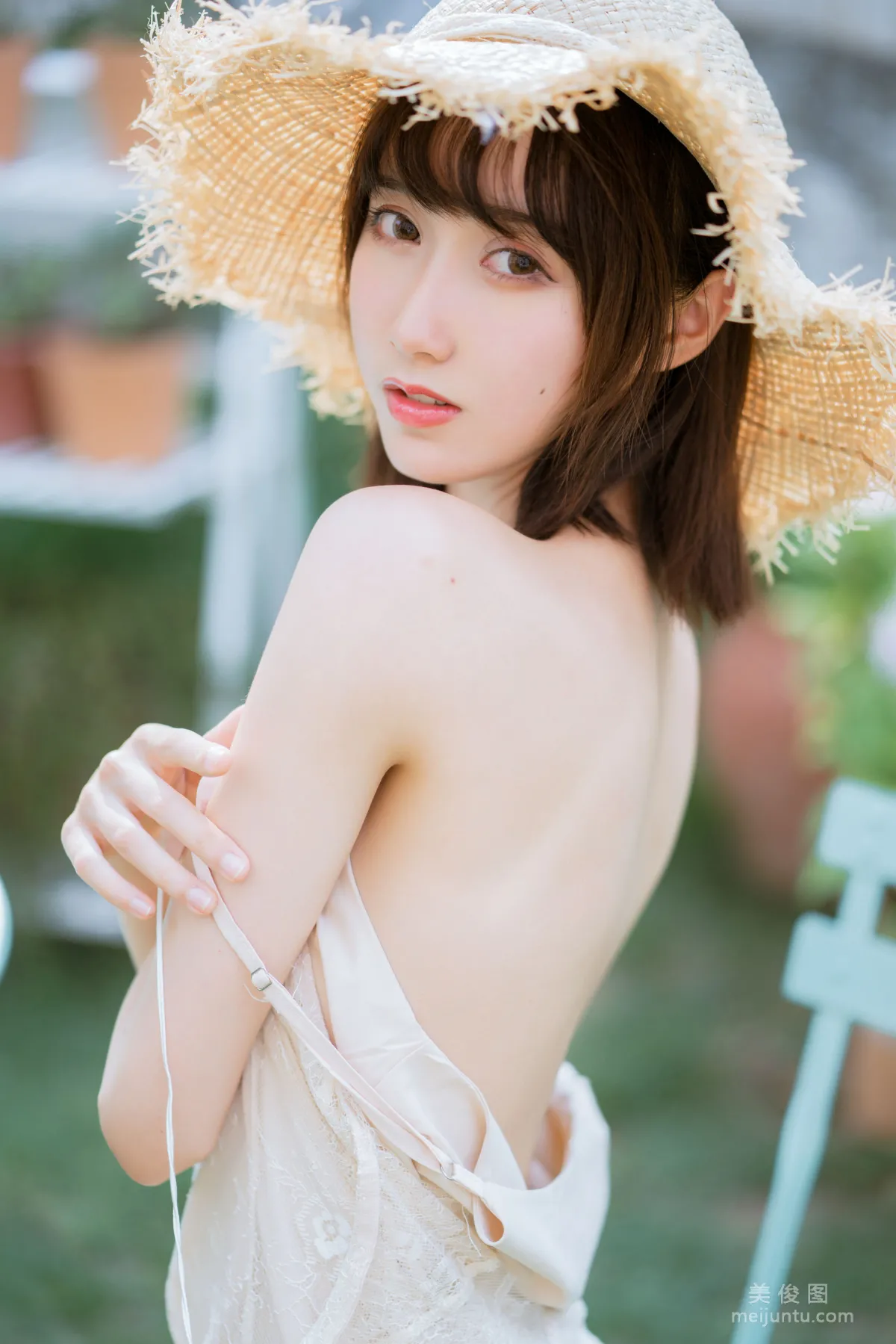 [喵糖映画] VOL.355 湿润微凉 写真套图