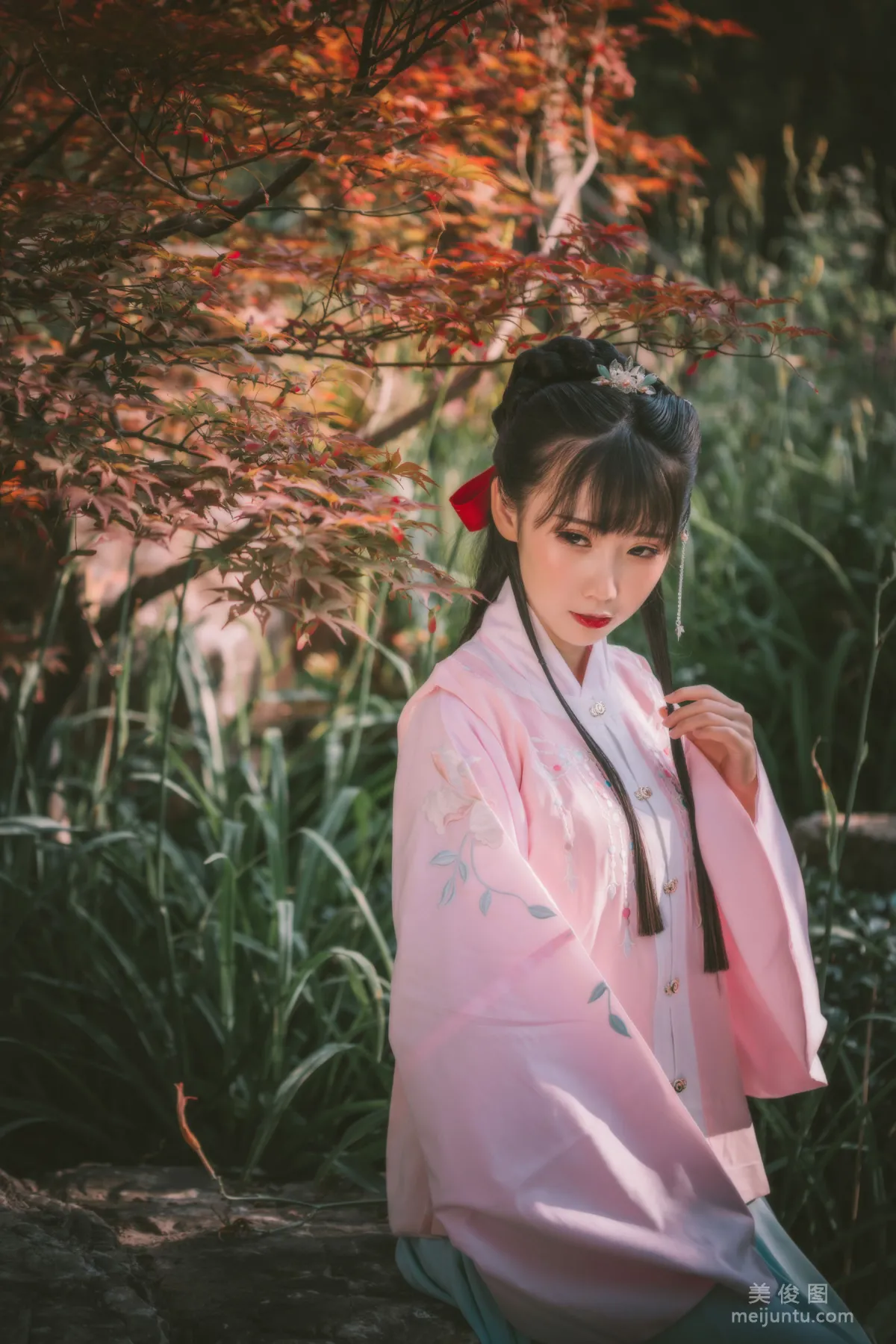 [网红COSER] 可爱人气Coser面饼仙儿 - 明治汉服