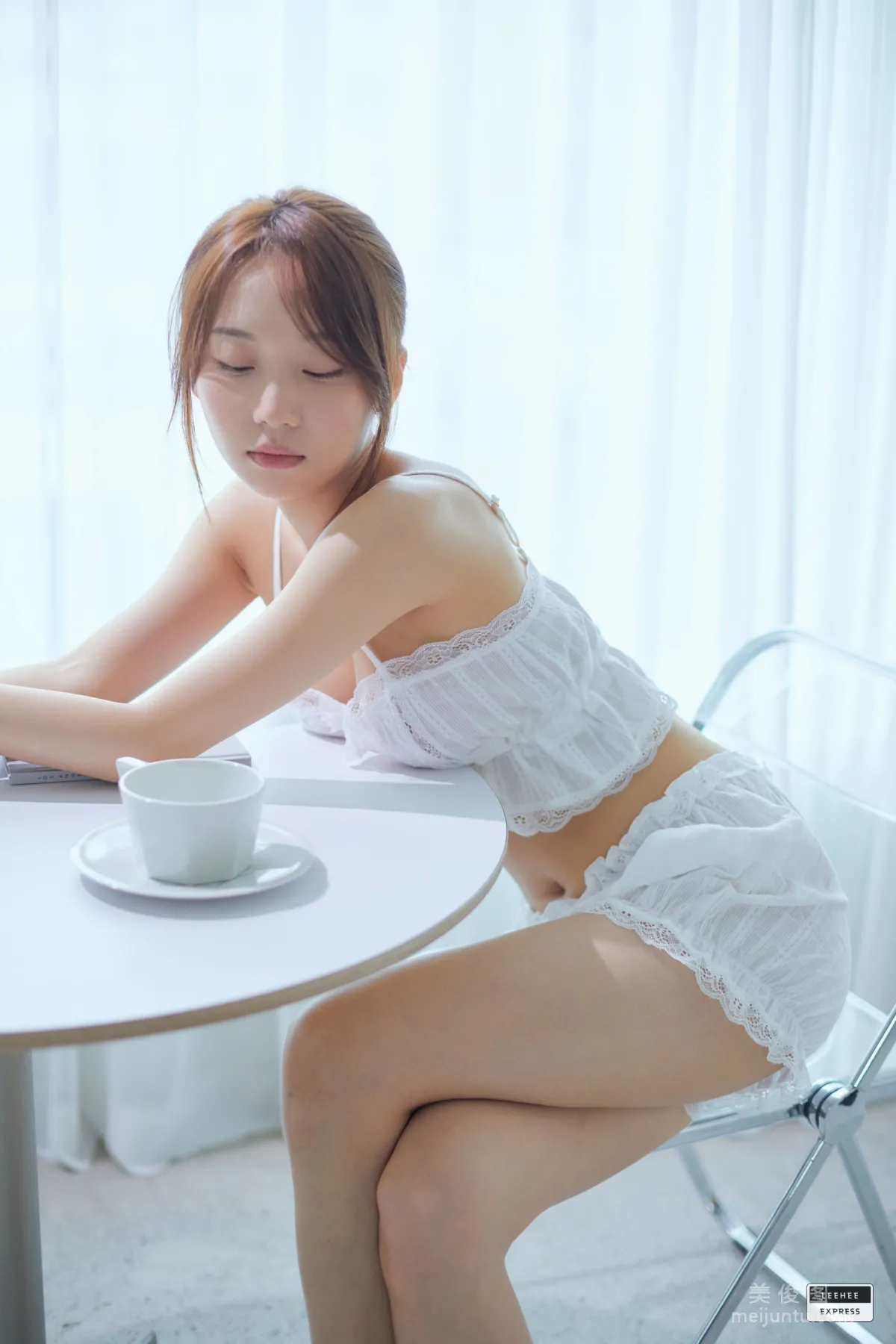 [LEEHEE EXPRESS] LEBE-043A - S.O 写真套图