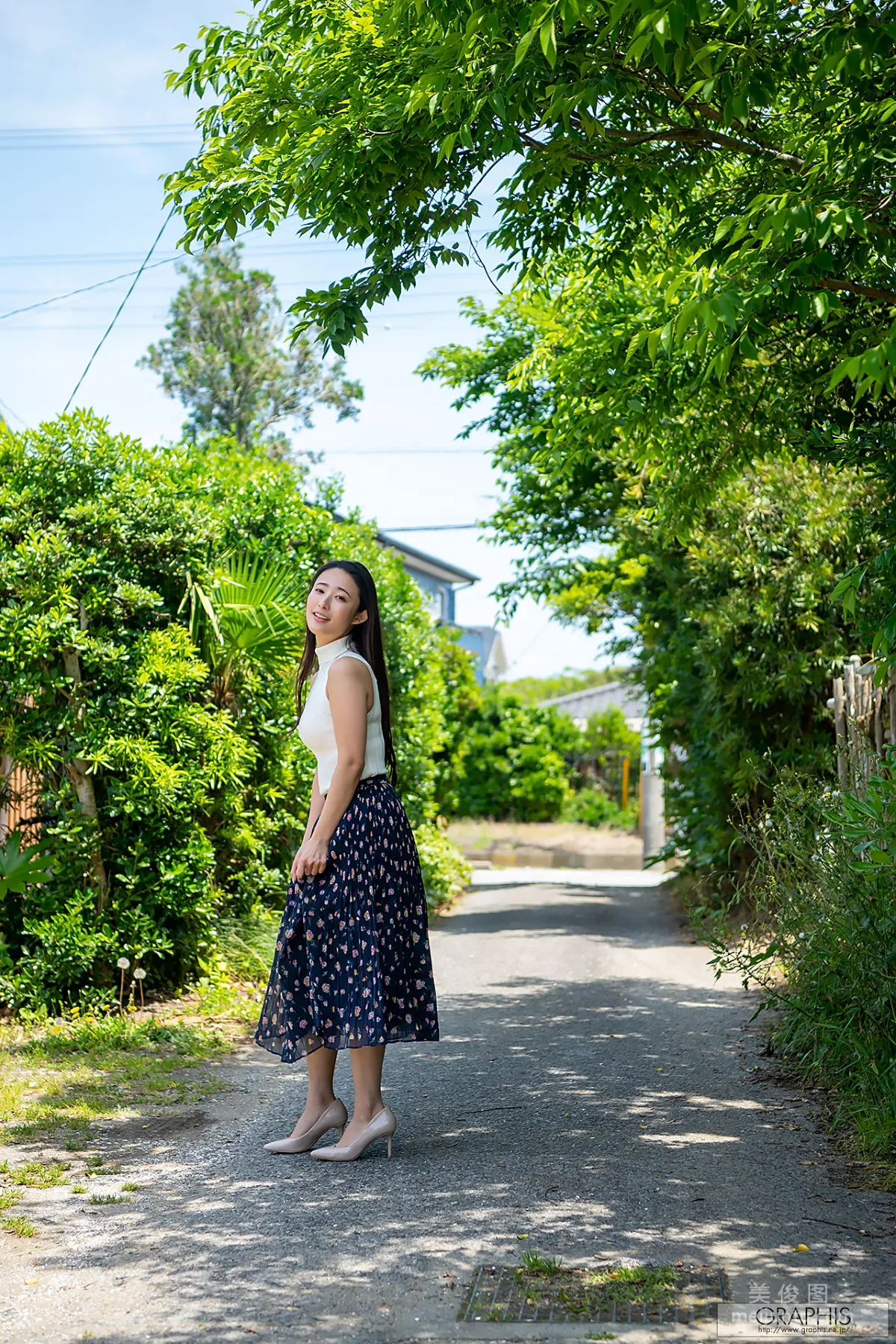 [Graphis] Gals472 Suzu Matsuoka 松岡すず - Raw Expression