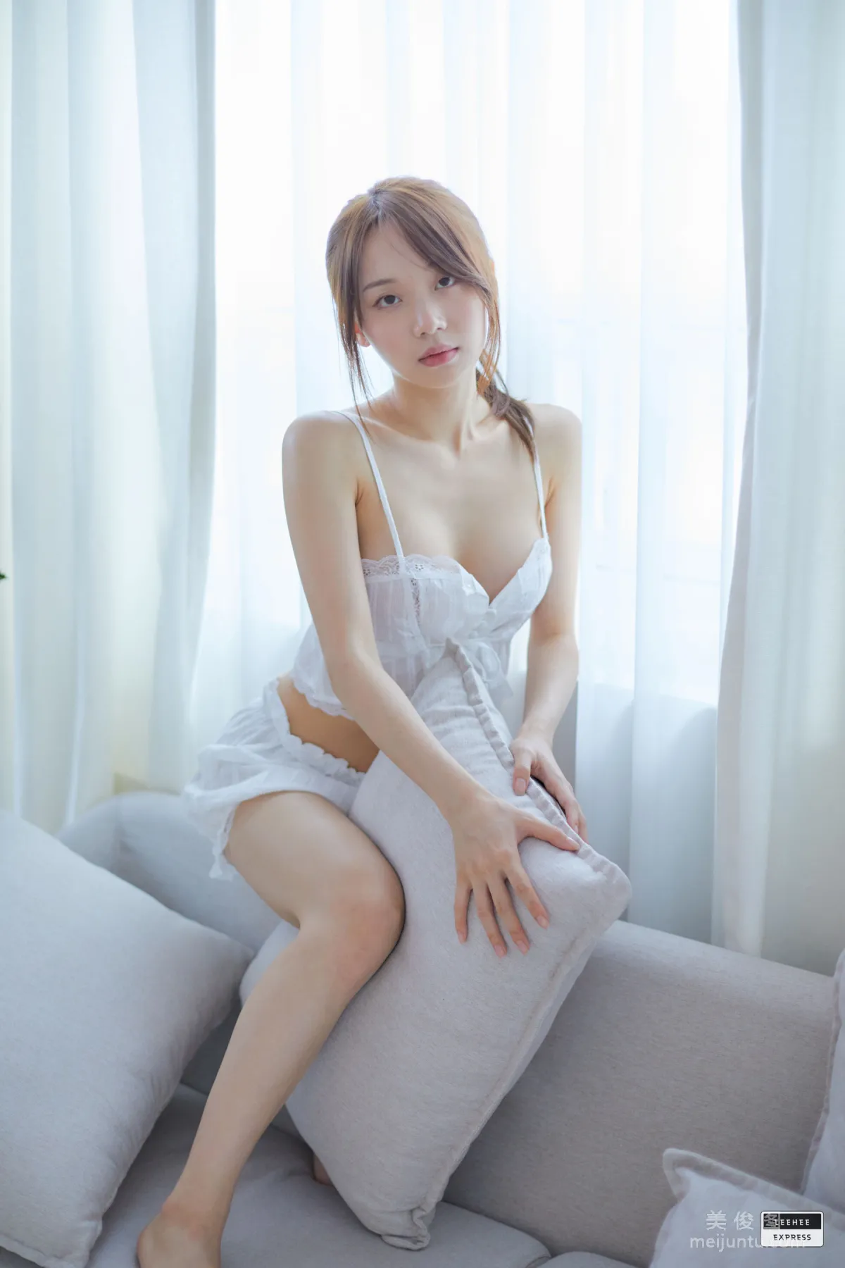 [LEEHEE EXPRESS] LEBE-043B - S.O 写真套图