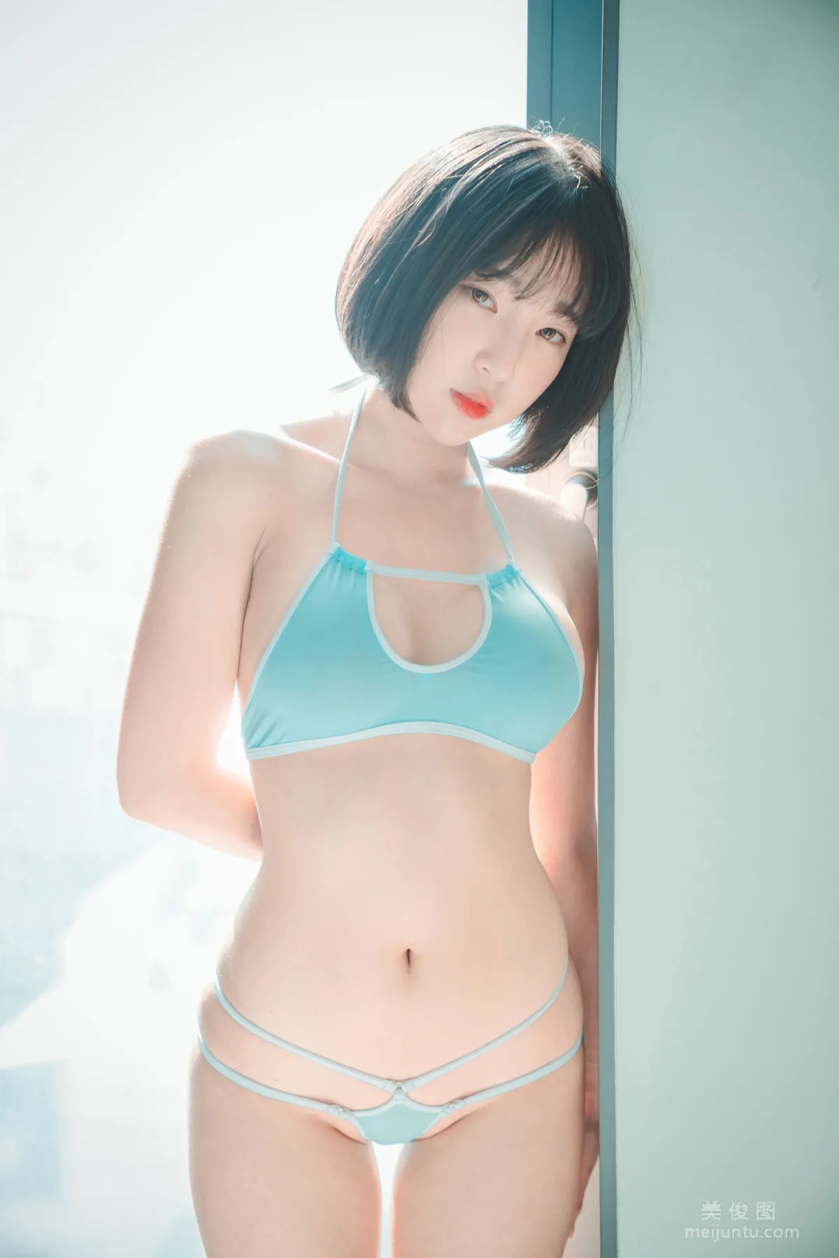 [DJAWA] Kang Inkyung - Poolside 写真套图