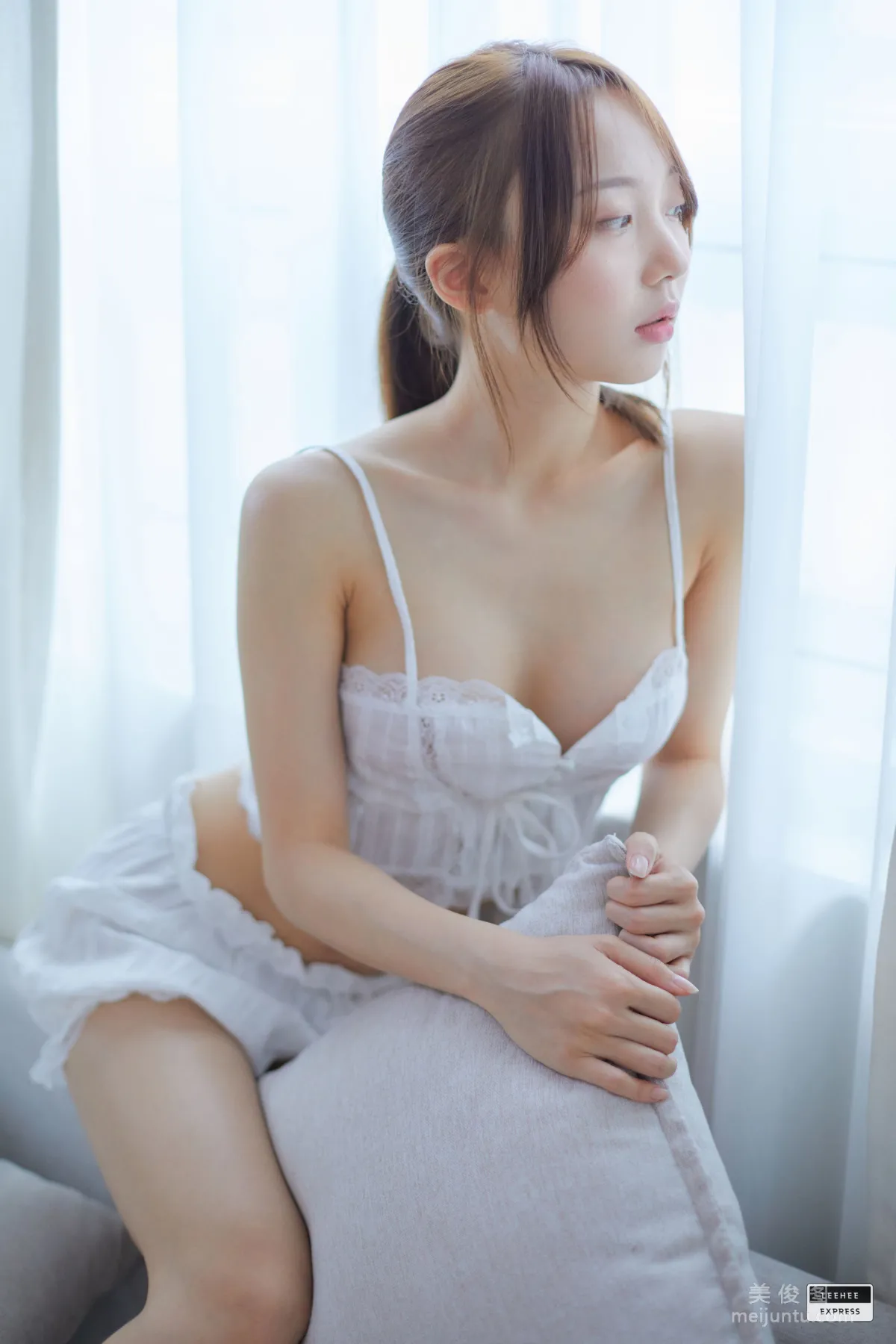 [LEEHEE EXPRESS] LEBE-043B - S.O 写真套图
