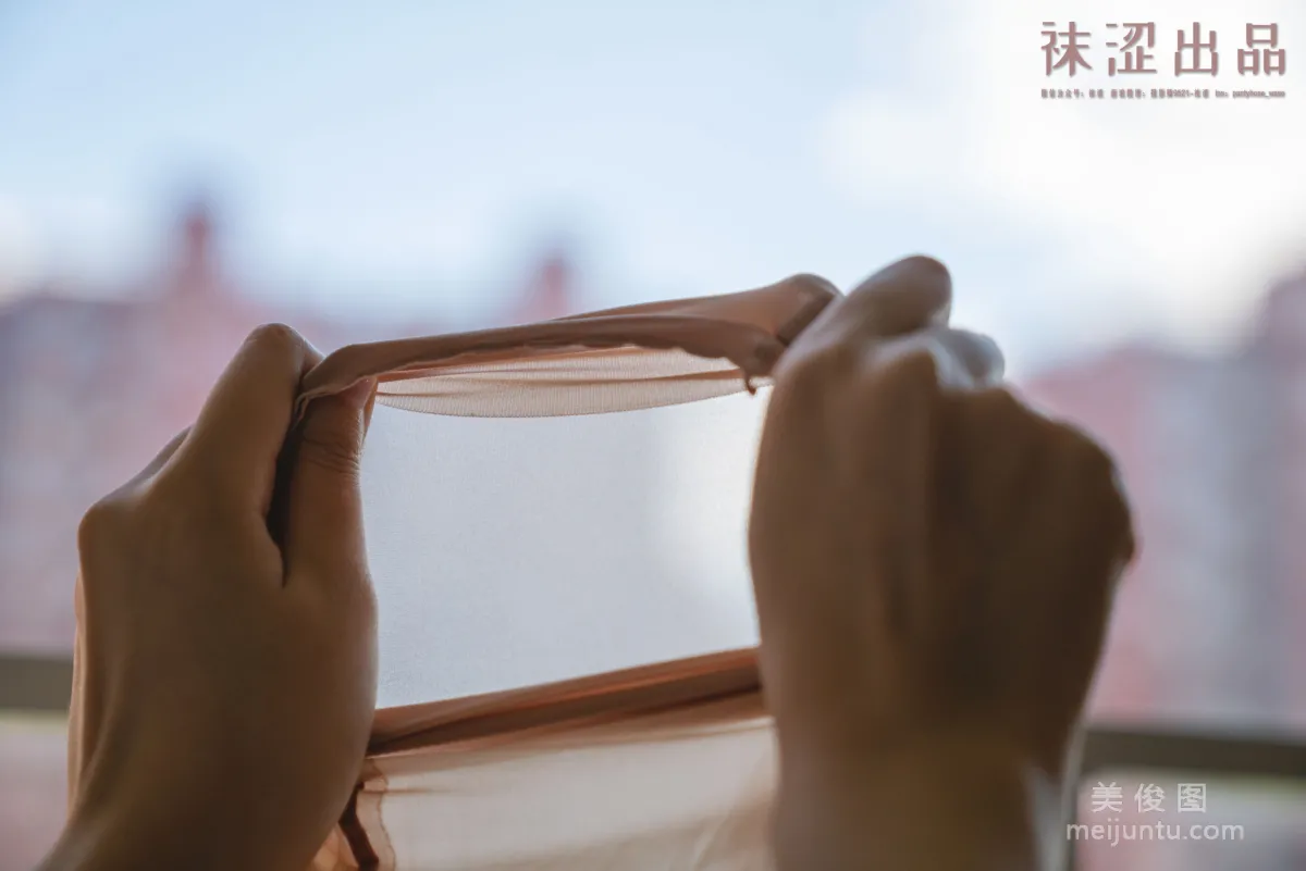 [袜涩] VOL.064 思甜 - 袜涩air深肤
