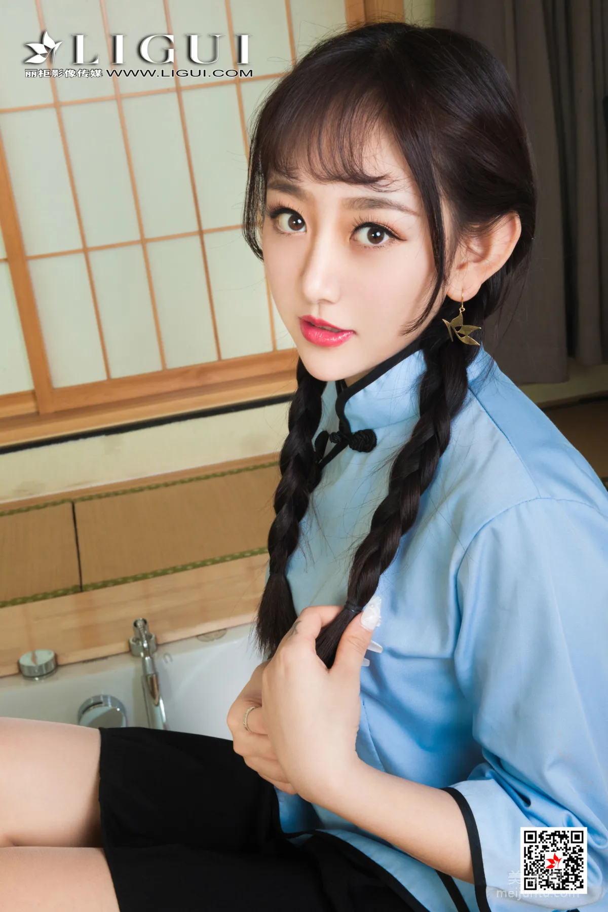 [丽柜Ligui] 网络丽人 Model 小熊 《丝情袜意》