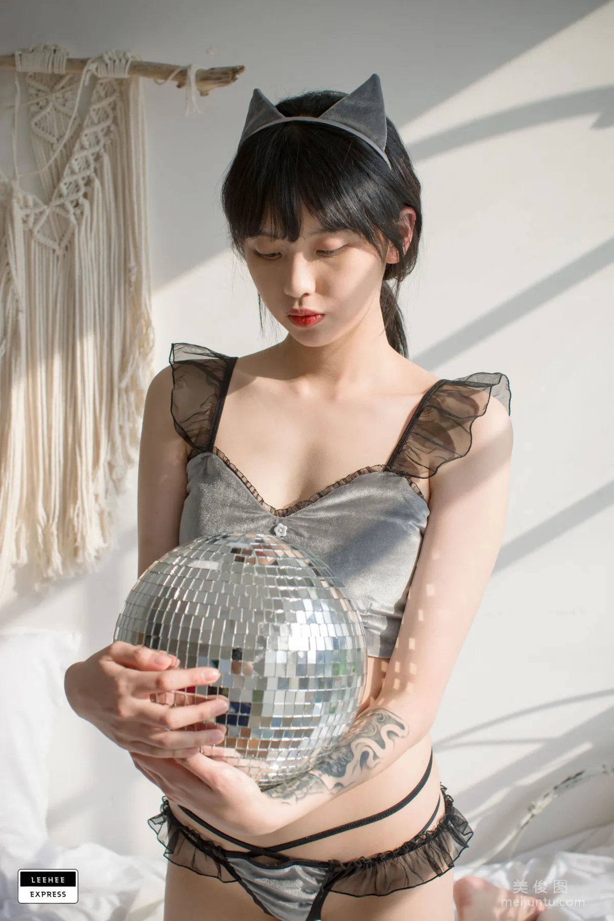 [LEEHEE EXPRESS] LEBE-013 - GMS 写真套图
