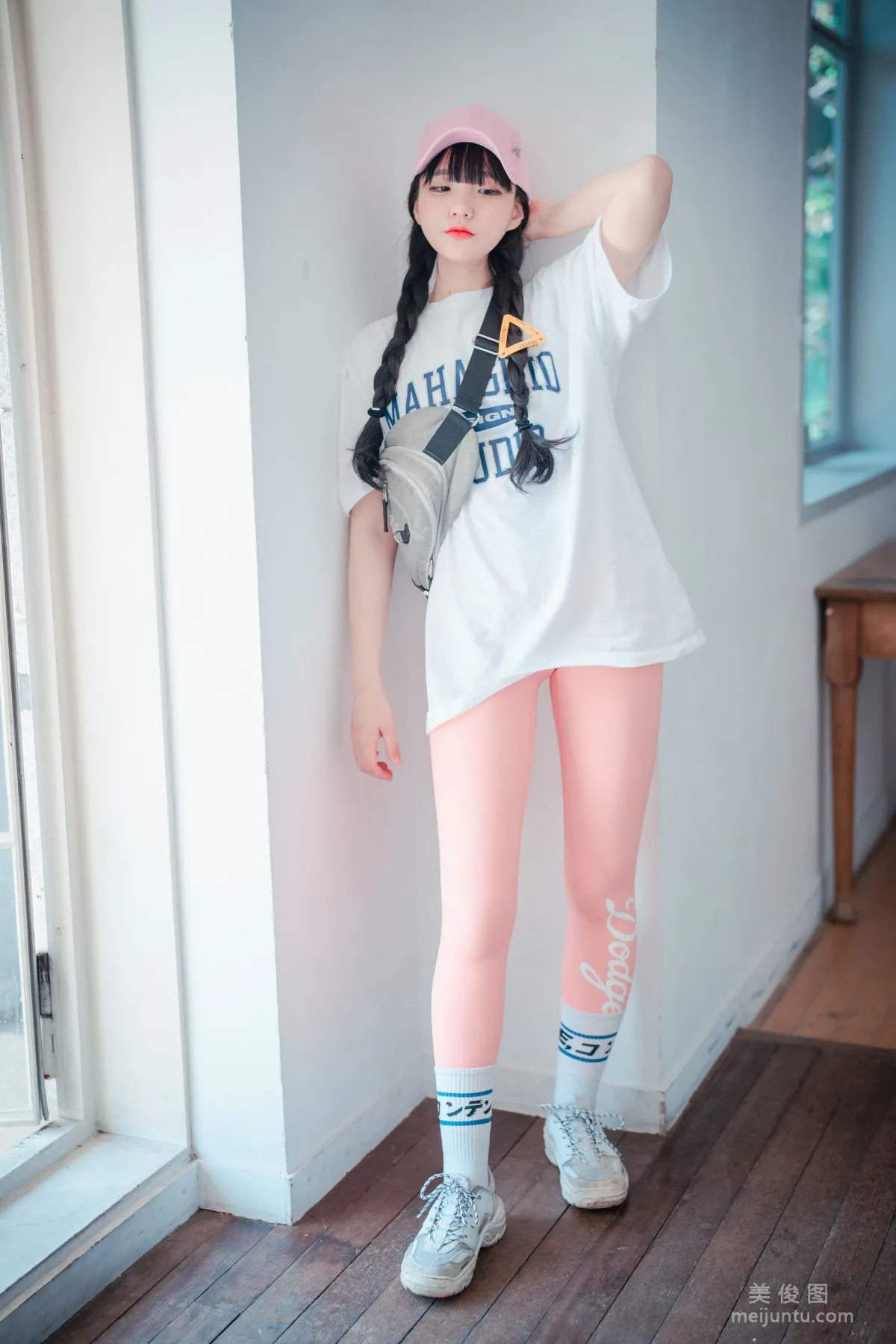 [DJAWA] Jenny - Loose and Tight Pink 写真套图