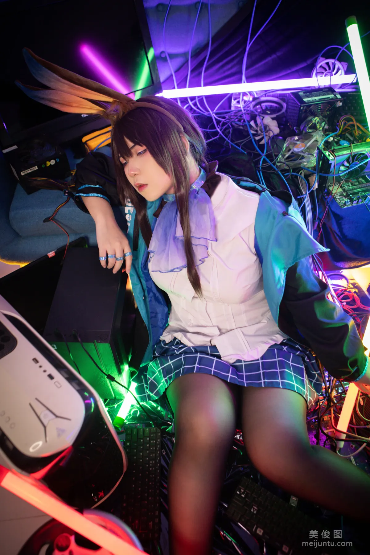 [网红COSER] Uy Uy - Amiya (Arknights) 写真套图