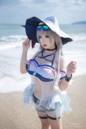 [Cosplay] 樱落酱w - 斯卡蒂泳装