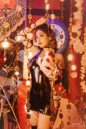 [Cosplay] 穆零Mu0 - 黑胶