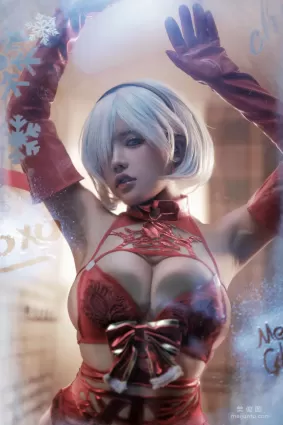 [Cosplay] 一笑芳香沁 - 2B圣诞 写真套图