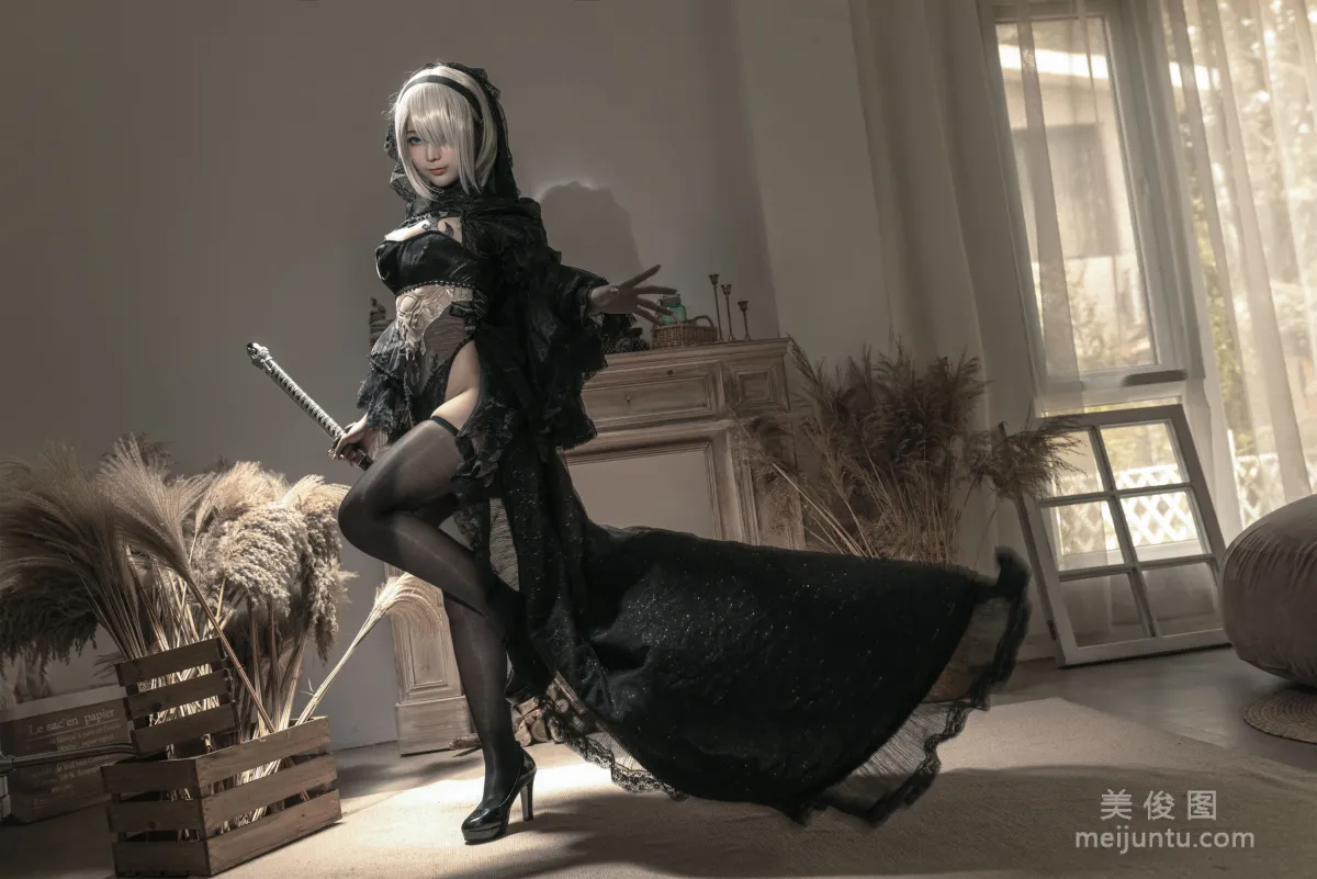 [Cosplay] 蠢沫沫 - 尼尔纪元 黑花嫁 写真套图