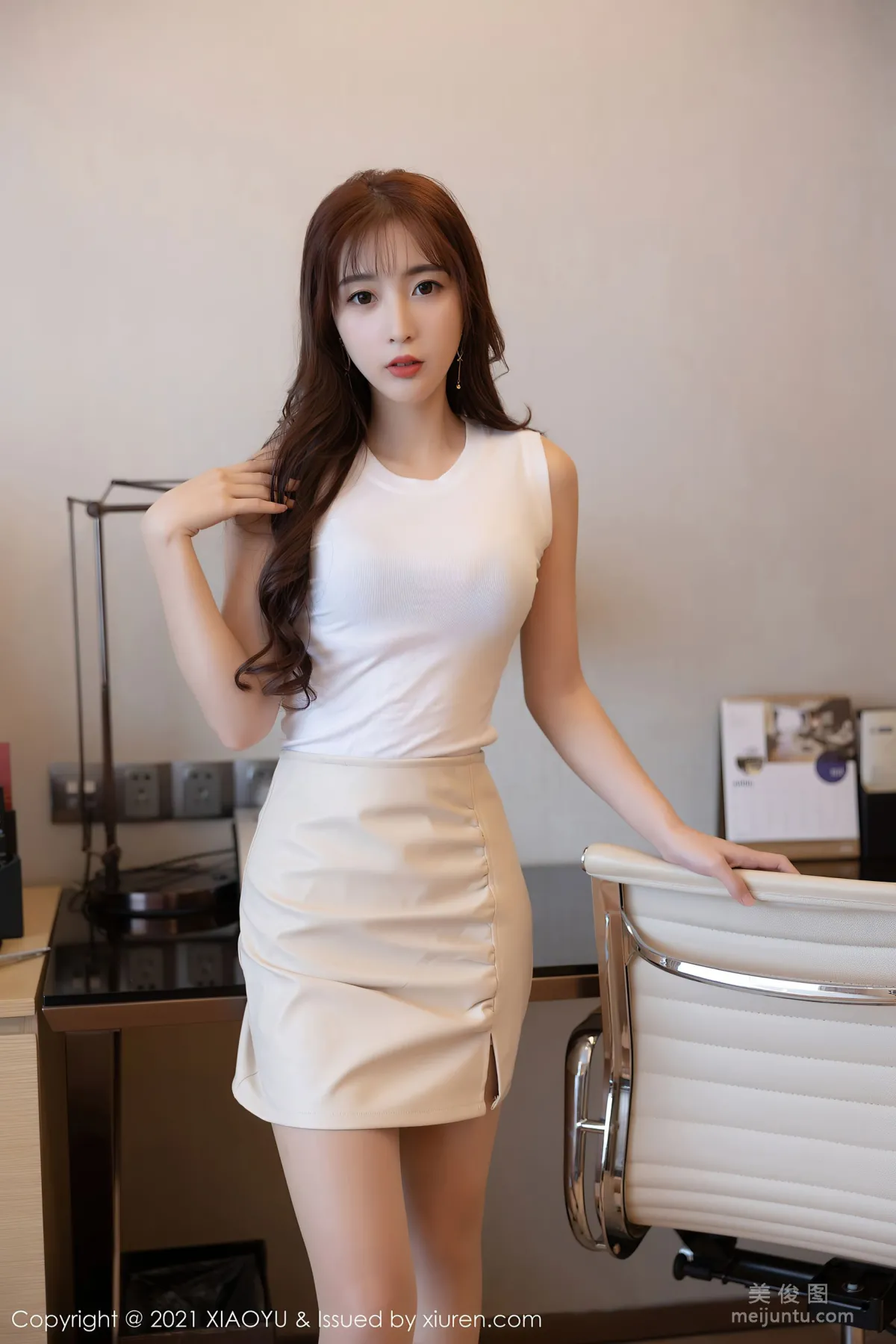 [语画界XIAOYU] Vol.554 林星阑 - 经典的都市OL短裙