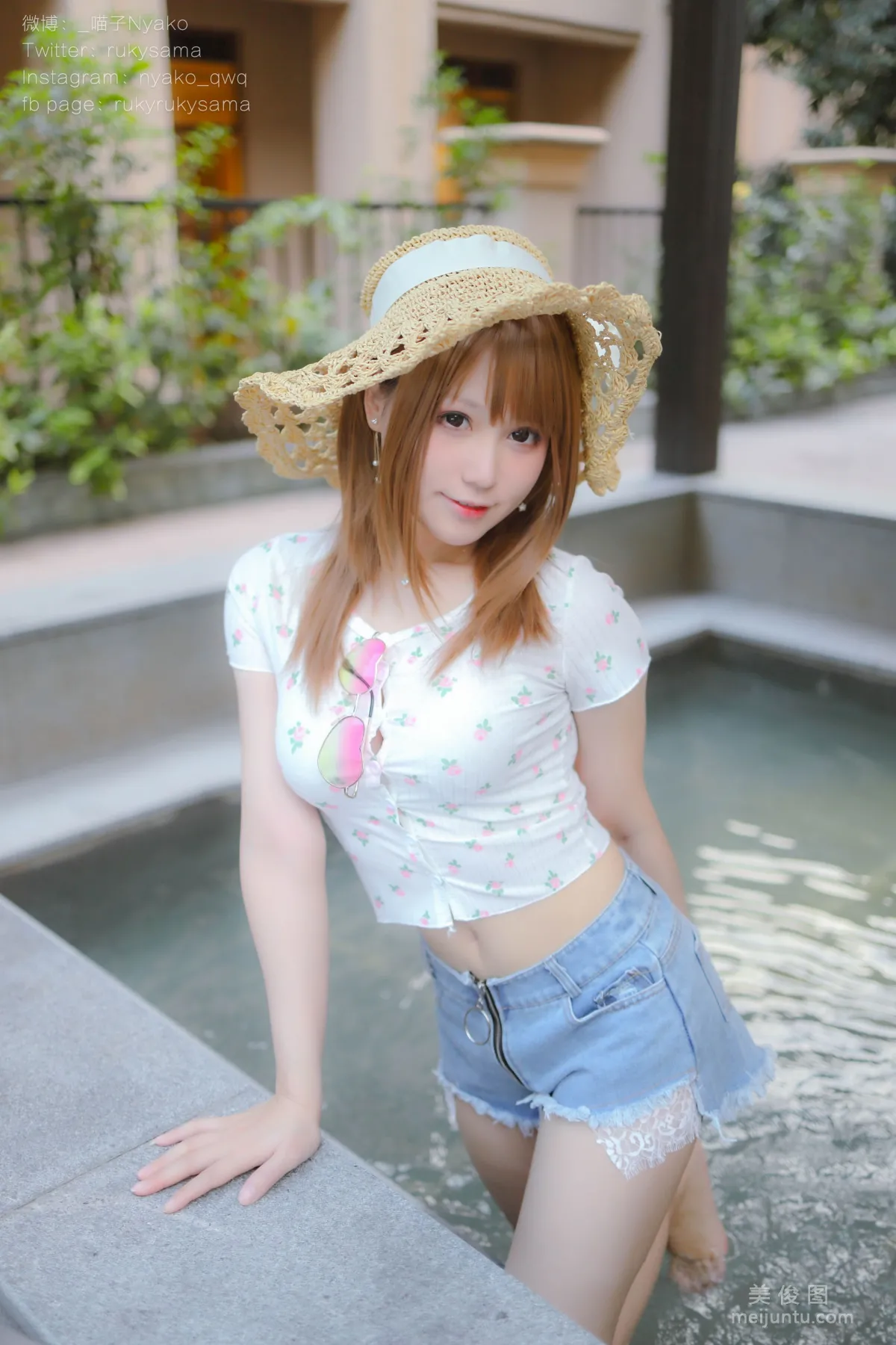 [网红COSER写真] 萌妹子Nyako喵子 - 温泉旅行 套图